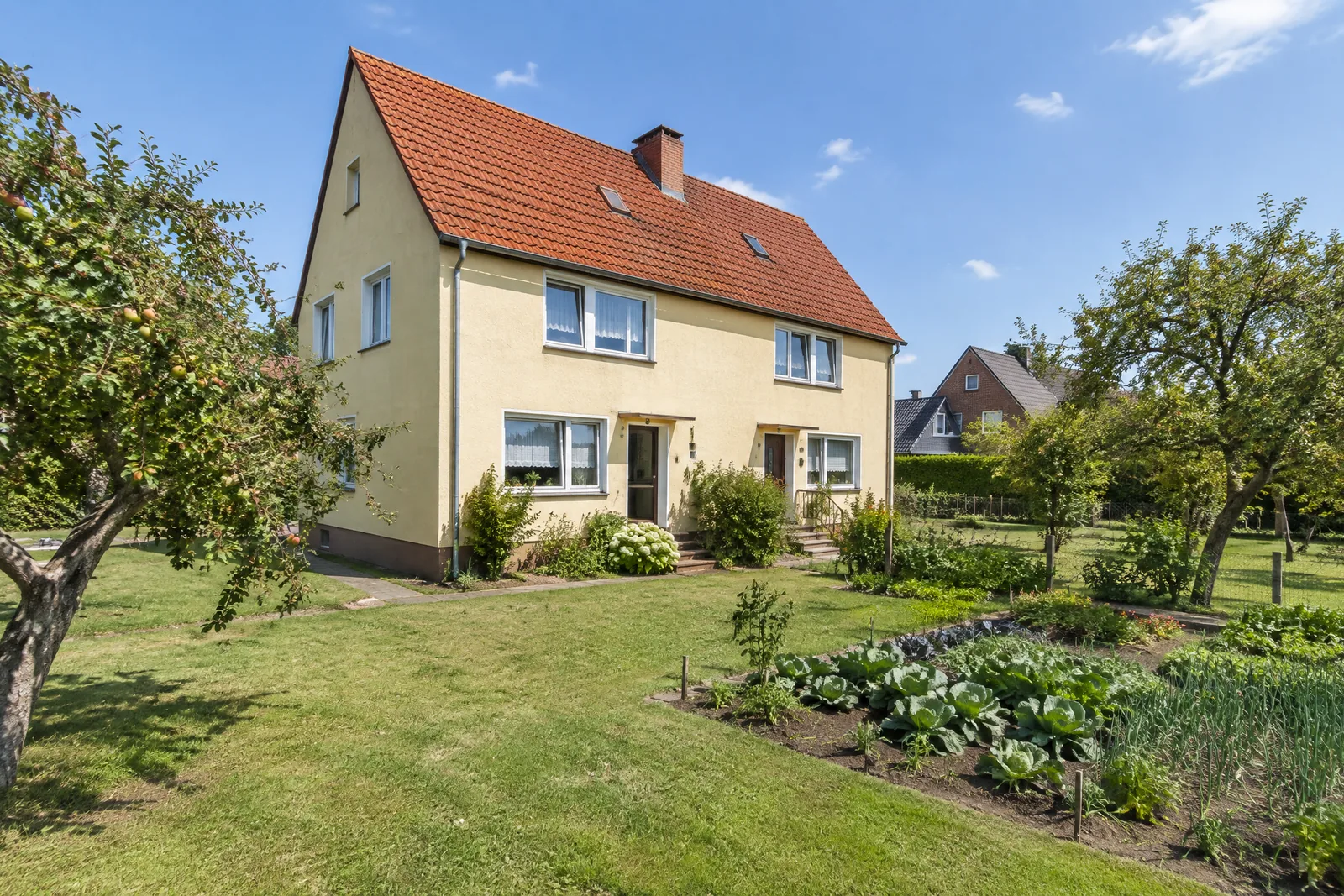 Zweifamilienhaus in Fehrhusen, Aussenansicht